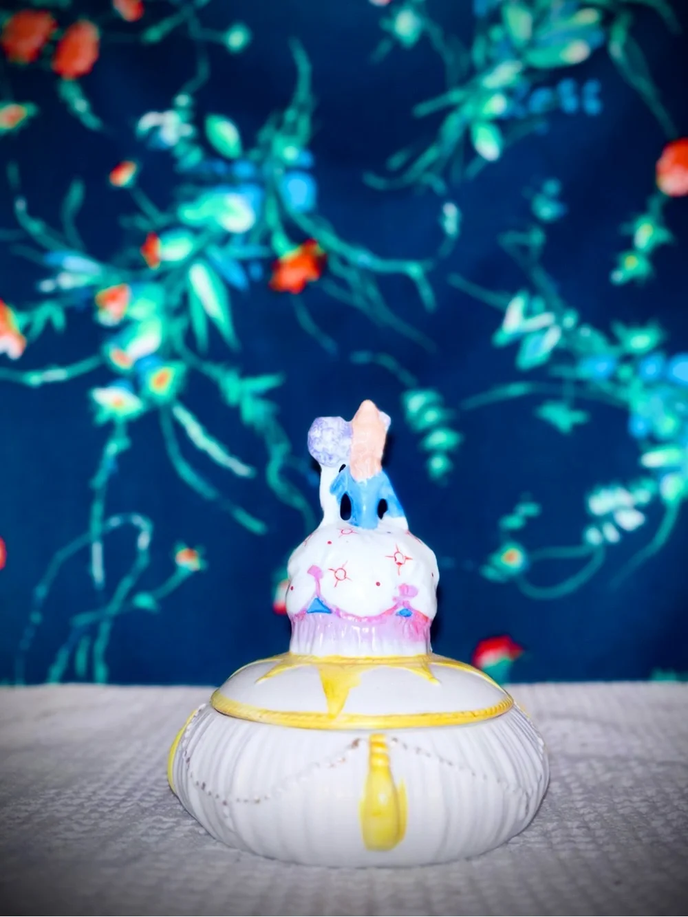 Sitzendorf handpainted porcelain